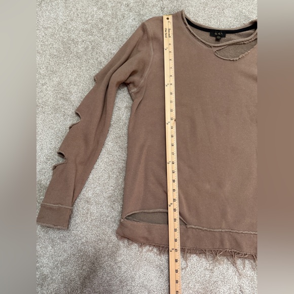 Álala - Edgy Distressed Brown Long Sleeve Cypher Sweatshirt- size Medium - Picture 5 of 14